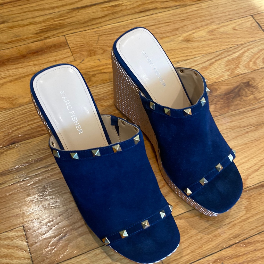 Brand New Marc Fisher Wedge